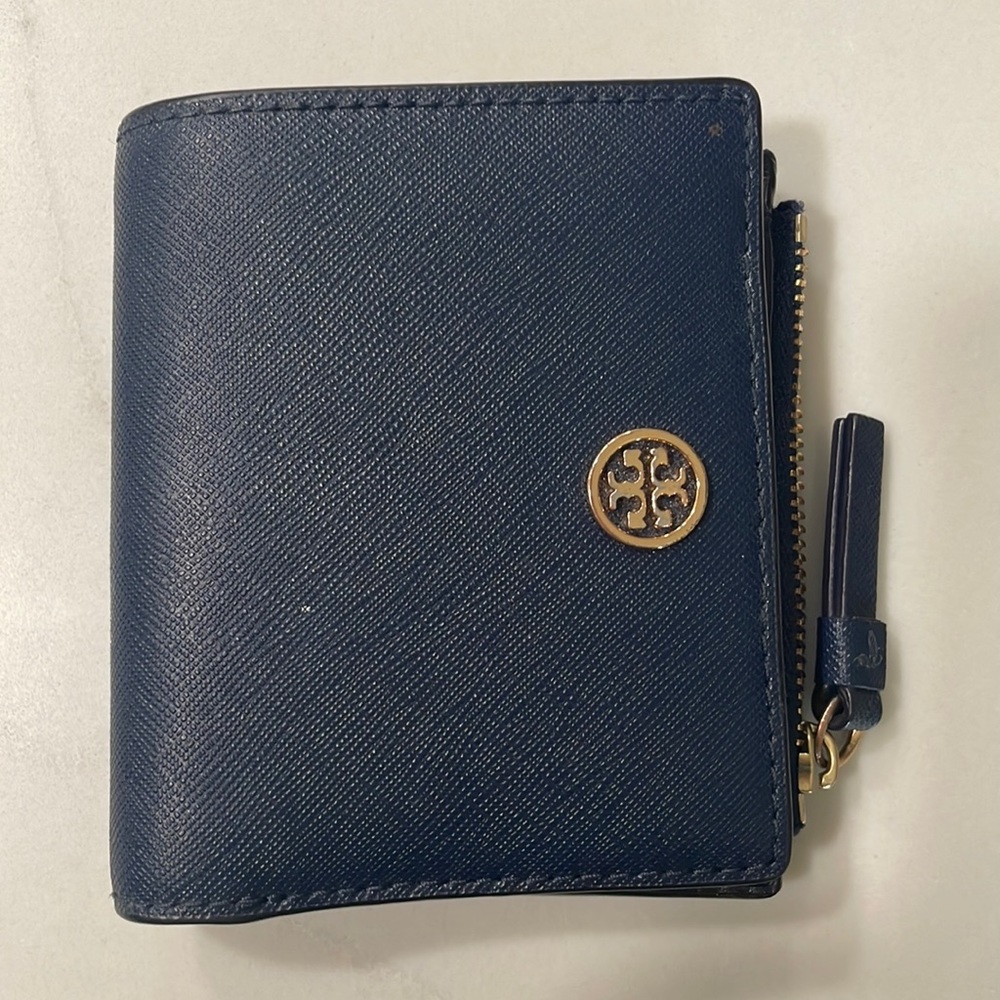 Tory Burch wallet
